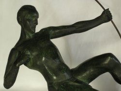 Łucznik - figura z brązu ArtDeco 