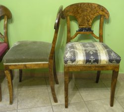 2 fotele i 4 krzesła w typie Biedermeier - brzoza . Do konserwacji 
