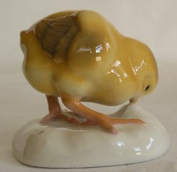 Figurka porcelanowa Nimfenberg - kurczak 